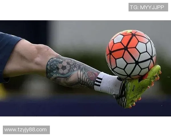 足球球星纹身魅力全解析展现力量与个性并存的帅气风范